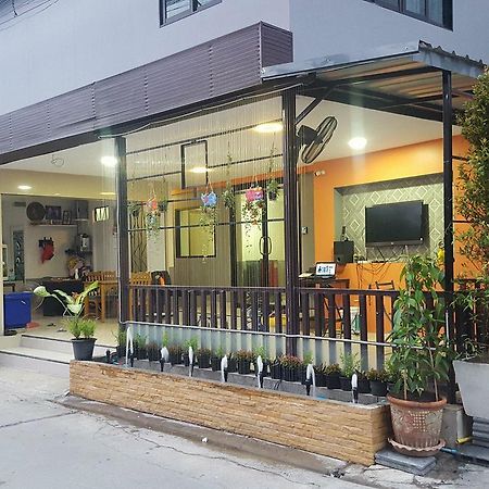 Wj Residence At Suvarnaphumi Bangkok Dış mekan fotoğraf